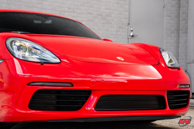 2018 Porsche 718 Cayman 2018 Porsche 718 Cayman