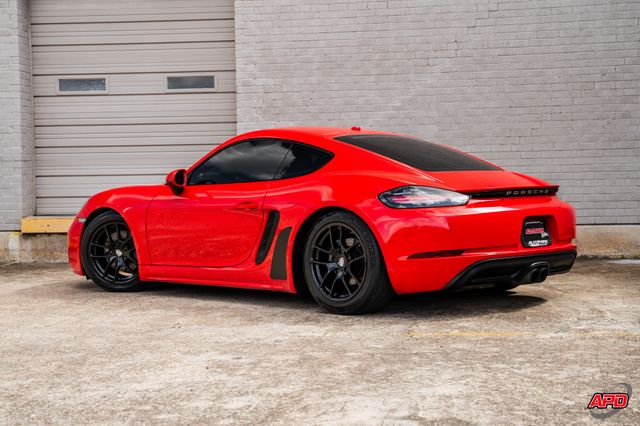 2018 Porsche 718 Cayman 2018 Porsche 718 Cayman