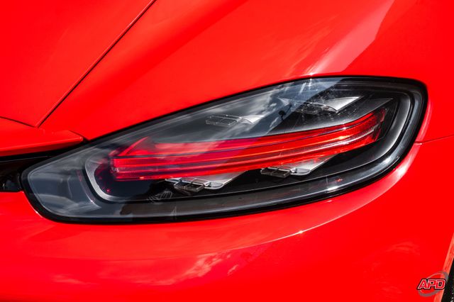 2018 Porsche 718 Cayman 2018 Porsche 718 Cayman