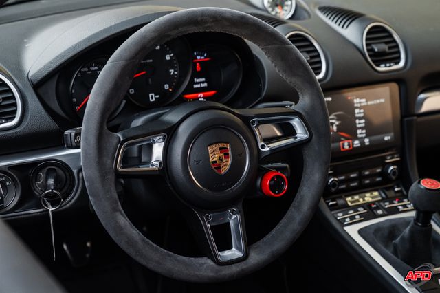 2018 Porsche 718 Cayman 2018 Porsche 718 Cayman