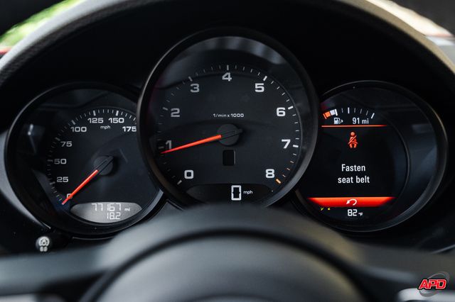 2018 Porsche 718 Cayman 2018 Porsche 718 Cayman