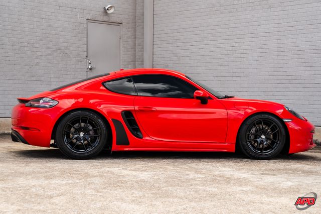 2018 Porsche 718 Cayman 2018 Porsche 718 Cayman