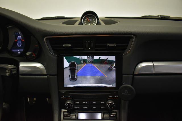 2018 Porsche 911 Carrera