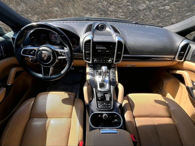 2018 Porsche Cayenne S