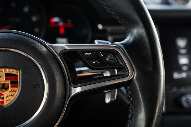 2018 Porsche Macan  | Addison, TX | Apex Auto Sports