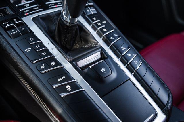 2018 Porsche Macan  | Addison, TX | Apex Auto Sports