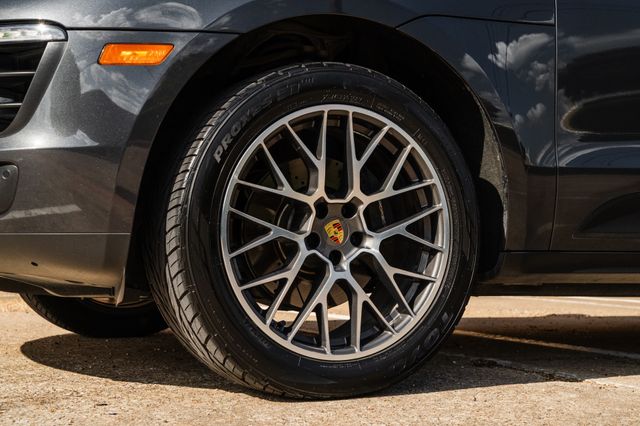 2018 Porsche Macan  | Addison, TX | Apex Auto Sports