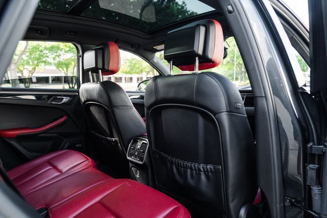 2018 Porsche Macan  | Addison, TX | Apex Auto Sports