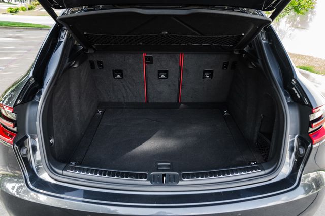 2018 Porsche Macan  | Addison, TX | Apex Auto Sports