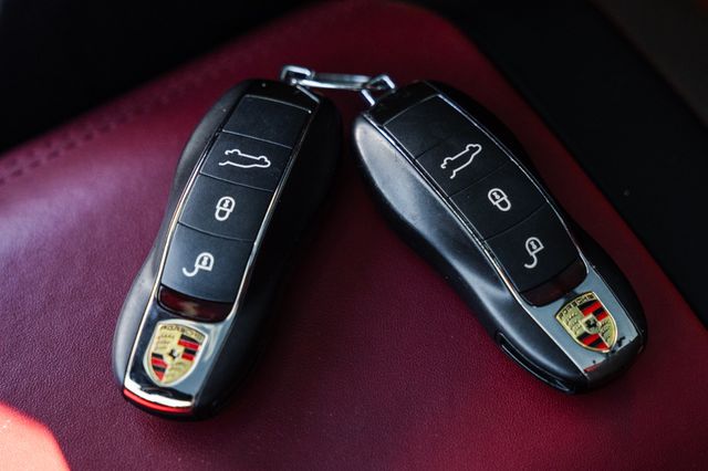 2018 Porsche Macan  | Addison, TX | Apex Auto Sports