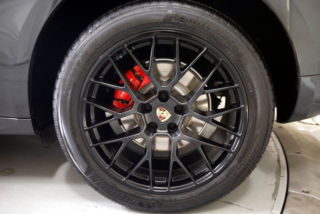 2018 Porsche Macan GTS | Burbank, California | MDK International 2018 Porsche Macan GTS | Burbank, California | MDK International