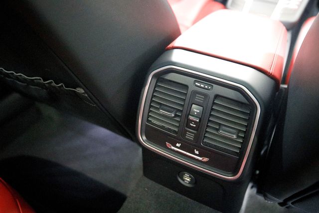 2018 Porsche Macan GTS | Burbank, California | MDK International 2018 Porsche Macan GTS | Burbank, California | MDK International