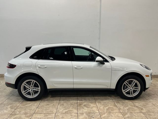 2018 Porsche Macan Base