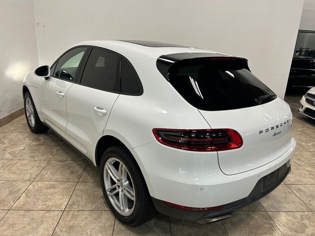 2018 Porsche Macan Base