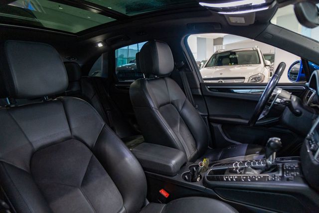 2018 Porsche Macan Sport Edition