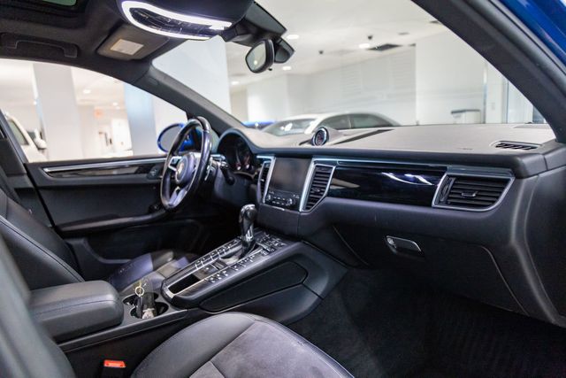 2018 Porsche Macan Sport Edition