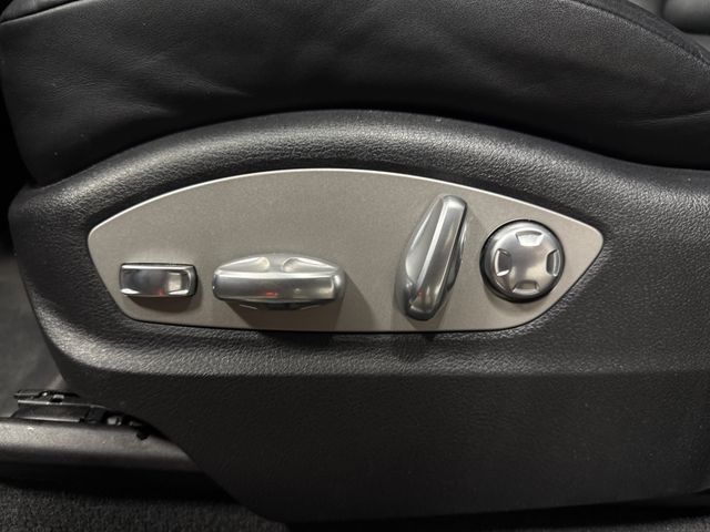 2018 Porsche MACAN Base 2018 Porsche MACAN Base