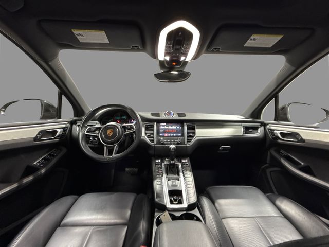 2018 Porsche MACAN Base 2018 Porsche MACAN Base