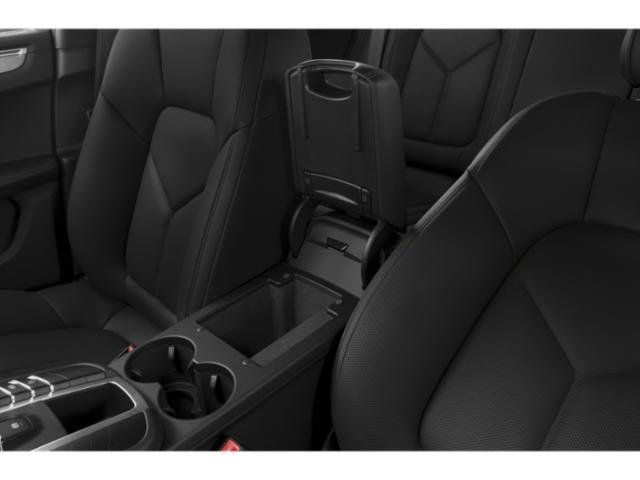 2018 Porsche Macan Premium Package Plus 20" RS Spyder Design Wheels/Panoramic Roof System