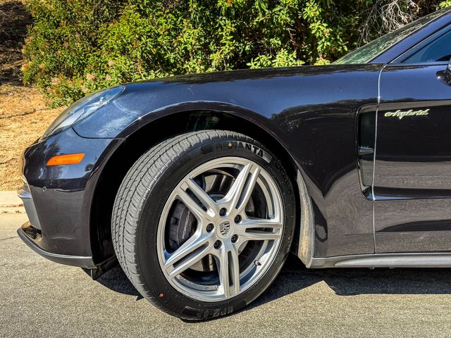 2018 Porsche Panamera E-Hybrid 2.9L Twin Turbo V6 457hp 516ft. lbs | Agoura Hills, CA | SoCal Auto Group 2018 Porsche Panamera E-Hybrid 2.9L Twin Turbo V6 457hp 516ft. lbs | Agoura Hills, CA | SoCal Auto Group