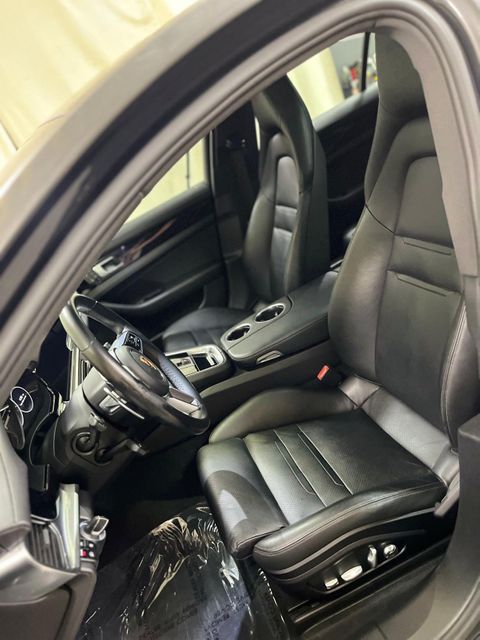 2018 Porsche Panamera Base | Burbank, California | MDK International 2018 Porsche Panamera Base | Burbank, California | MDK International