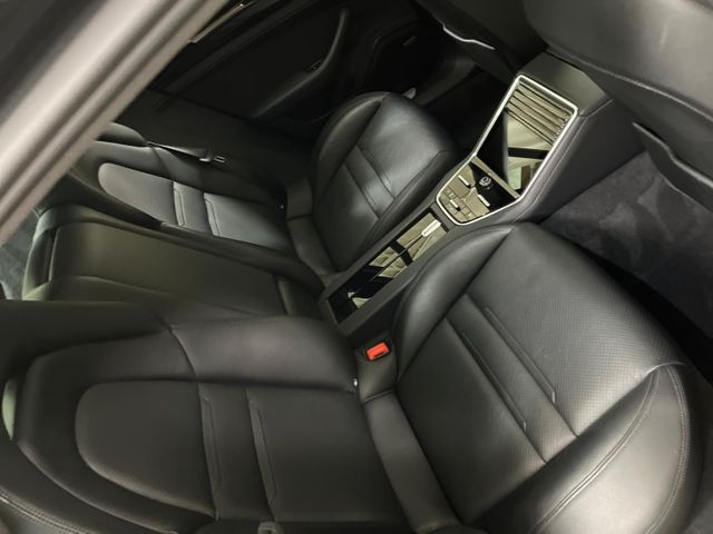 2018 Porsche Panamera Base | Burbank, California | MDK International 2018 Porsche Panamera Base | Burbank, California | MDK International