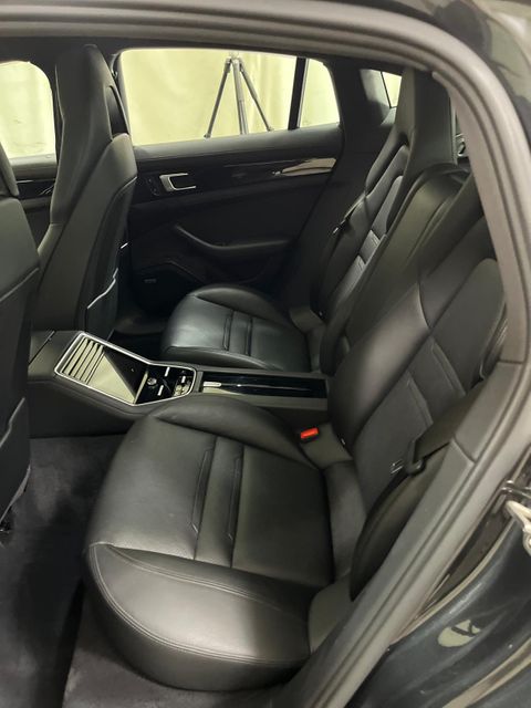 2018 Porsche Panamera Base | Burbank, California | MDK International 2018 Porsche Panamera Base | Burbank, California | MDK International