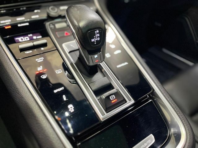 2018 Porsche Panamera Base | Burbank, California | MDK International 2018 Porsche Panamera Base | Burbank, California | MDK International