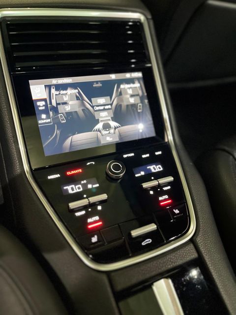 2018 Porsche Panamera Base | Burbank, California | MDK International 2018 Porsche Panamera Base | Burbank, California | MDK International