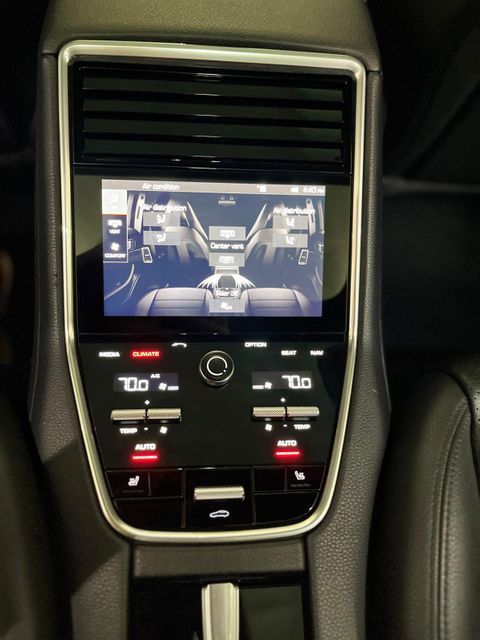 2018 Porsche Panamera Base | Burbank, California | MDK International 2018 Porsche Panamera Base | Burbank, California | MDK International