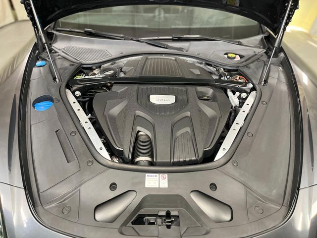 2018 Porsche Panamera Base | Burbank, California | MDK International 2018 Porsche Panamera Base | Burbank, California | MDK International