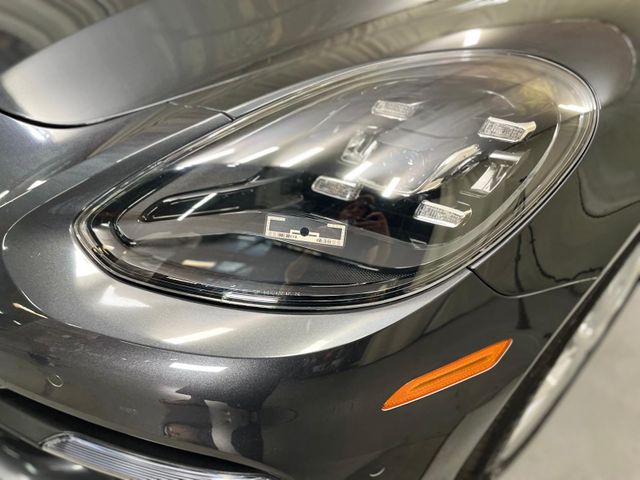 2018 Porsche Panamera Base | Burbank, California | MDK International 2018 Porsche Panamera Base | Burbank, California | MDK International