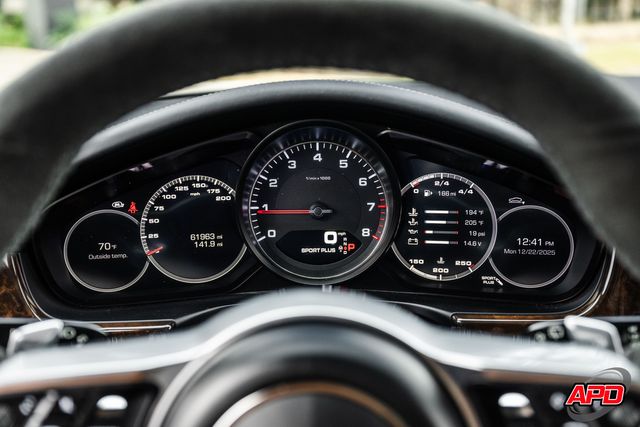 2018 Porsche Panamera 4S Sport Turismo 2018 Porsche Panamera 4S Sport Turismo