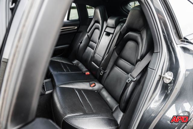 2018 Porsche Panamera 4S Sport Turismo 2018 Porsche Panamera 4S Sport Turismo