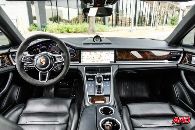 2018 Porsche Panamera 4S Sport Turismo 2018 Porsche Panamera 4S Sport Turismo