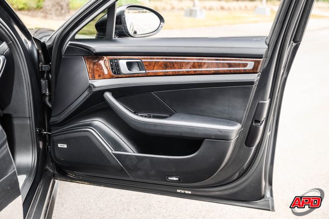 2018 Porsche Panamera 4S Sport Turismo 2018 Porsche Panamera 4S Sport Turismo