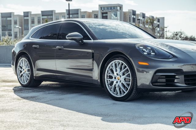 2018 Porsche Panamera 4S Sport Turismo 2018 Porsche Panamera 4S Sport Turismo