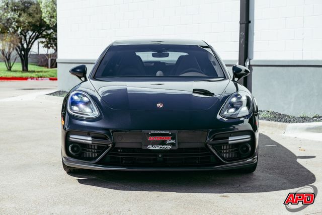 2018 Porsche Panamera Turbo Sport Turismo