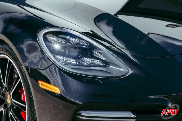 2018 Porsche Panamera Turbo Sport Turismo 2018 Porsche Panamera Turbo Sport Turismo