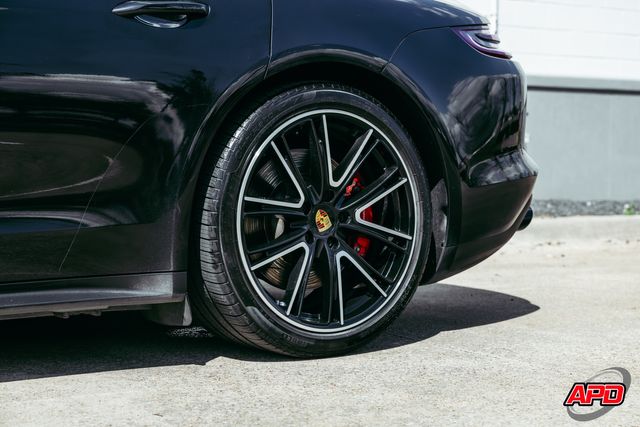 2018 Porsche Panamera Turbo Sport Turismo