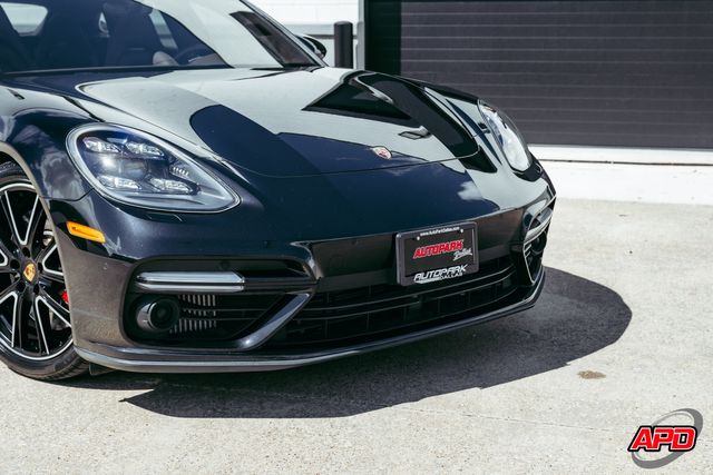 2018 Porsche Panamera Turbo Sport Turismo 2018 Porsche Panamera Turbo Sport Turismo