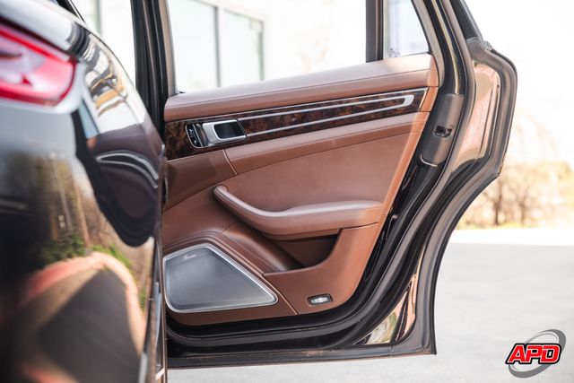 2018 Porsche Panamera Turbo Sport Turismo