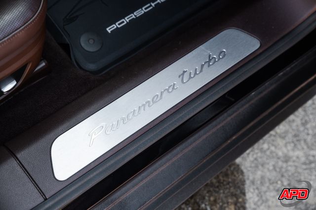 2018 Porsche Panamera Turbo Sport Turismo