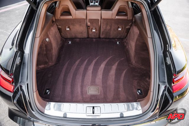 2018 Porsche Panamera Turbo Sport Turismo