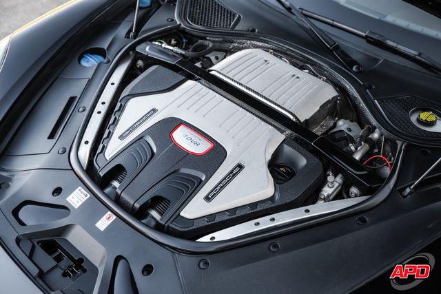 2018 Porsche Panamera Turbo Sport Turismo 2018 Porsche Panamera Turbo Sport Turismo