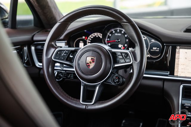 2018 Porsche Panamera Turbo Sport Turismo 2018 Porsche Panamera Turbo Sport Turismo