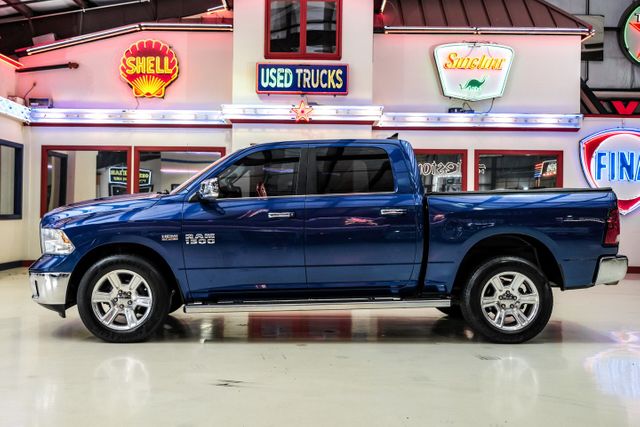 2018 Ram 1500 Lone Star Silver | Addison, TX | Mr Car Guys