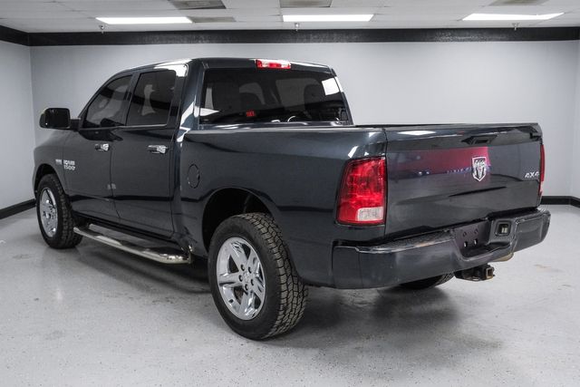 2018 Ram 1500 Express CrewCab 4WD HEMI