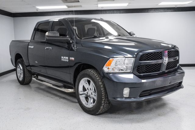 2018 Ram 1500 Express CrewCab 4WD HEMI