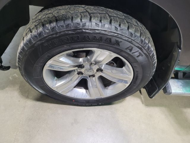 2018 Ram 1500 Sport 5.7L Ram Boxes - Financing - No Dealers Fees | Dickinson, ND | Autorama Auto Sales and Rentals 2018 Ram 1500 Sport 5.7L Ram Boxes - Financing - No Dealers Fees | Dickinson, ND | Autorama Auto Sales and Rentals